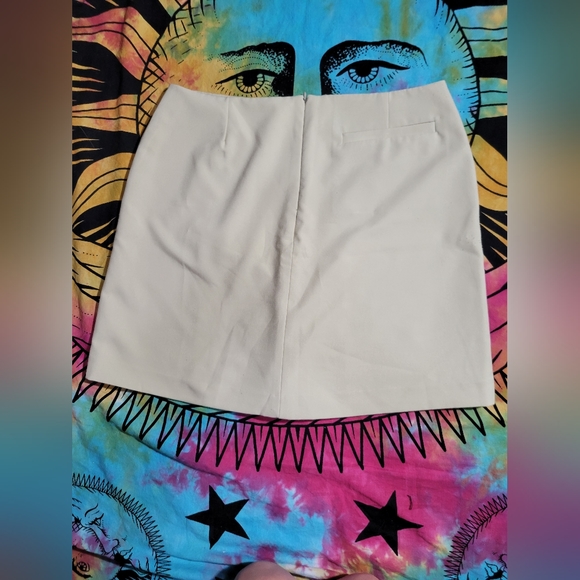 Reitmans - Versatile Beige Skort - Picture 4 of 5